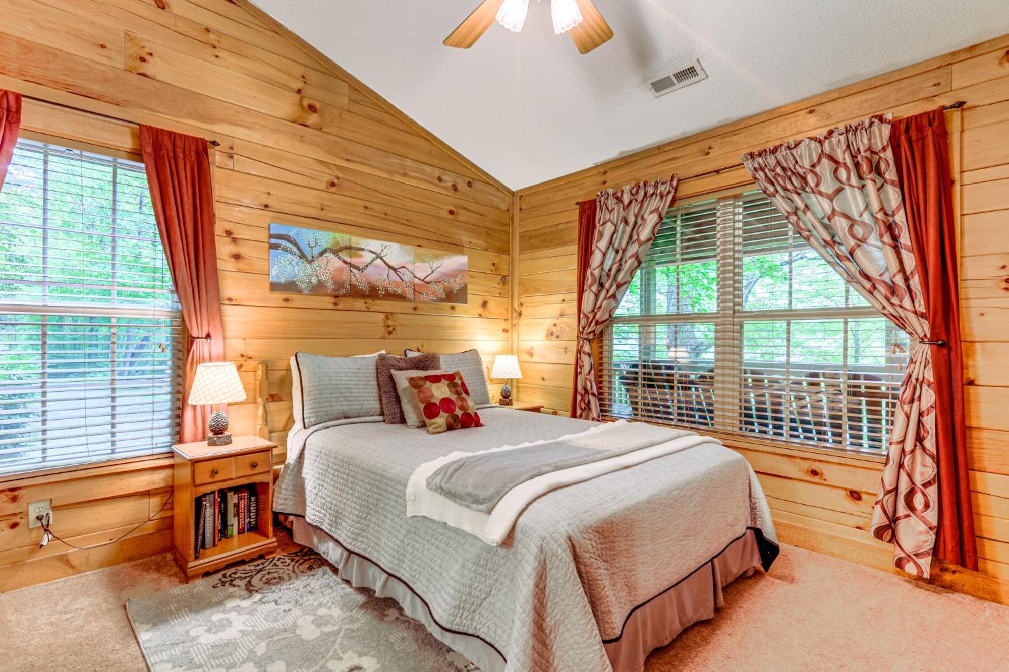Serene Maggie Valley Retreat With Deck And Hot Tub! Luaran gambar